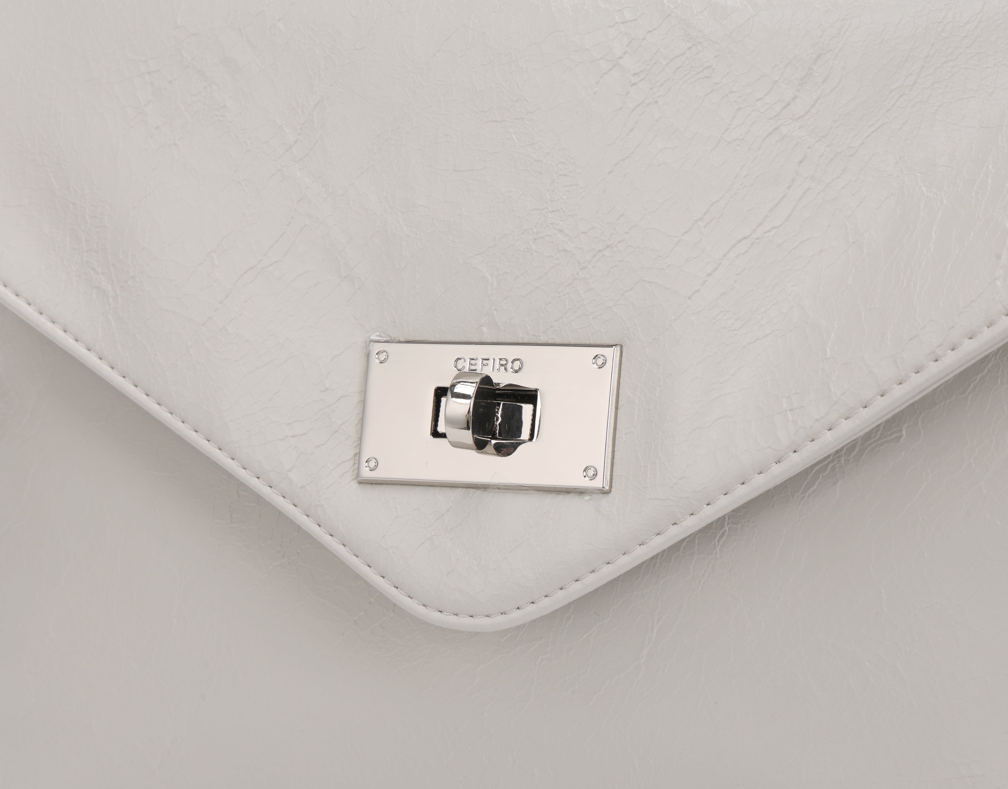 CEFIRO Envelope Shoulder Bag – Soft Vegan Leather Crossbody Purse